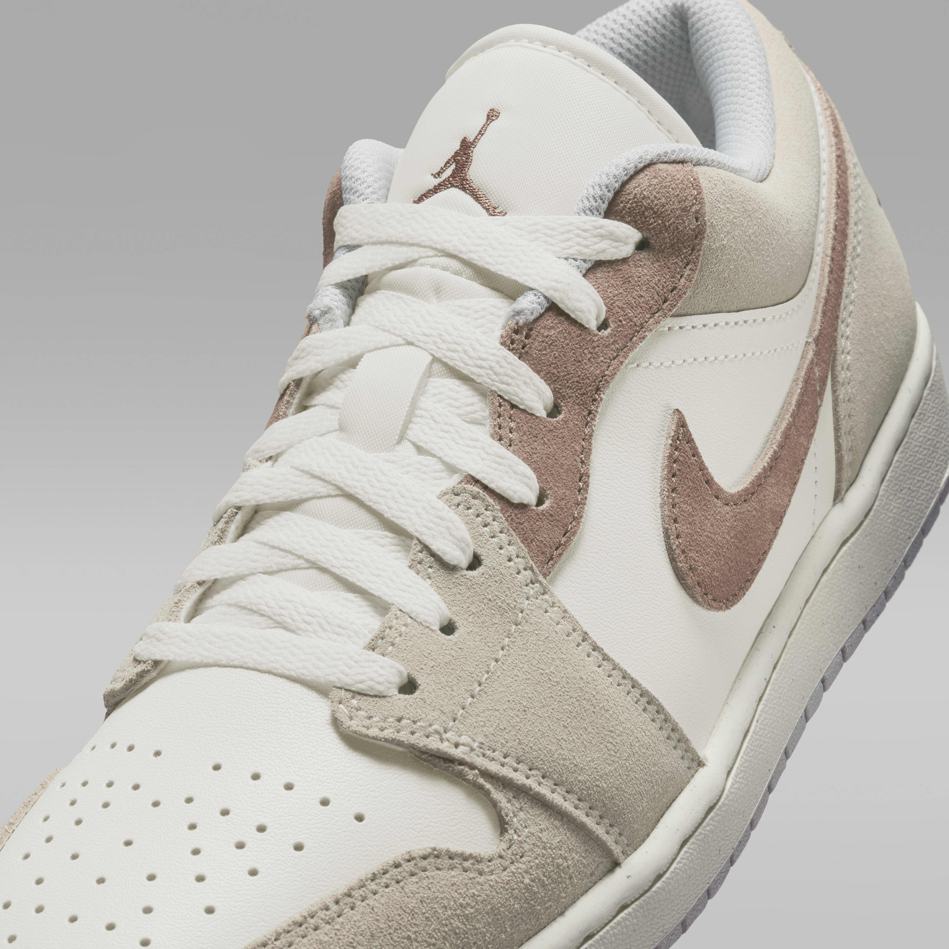 Jordan retro 1 low online